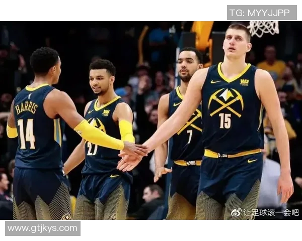 掘金与开拓者激战正酣谁能在西部赛区争夺胜利荣耀 掘金与开拓者激战正酣谁能在西部赛区争夺胜利荣耀